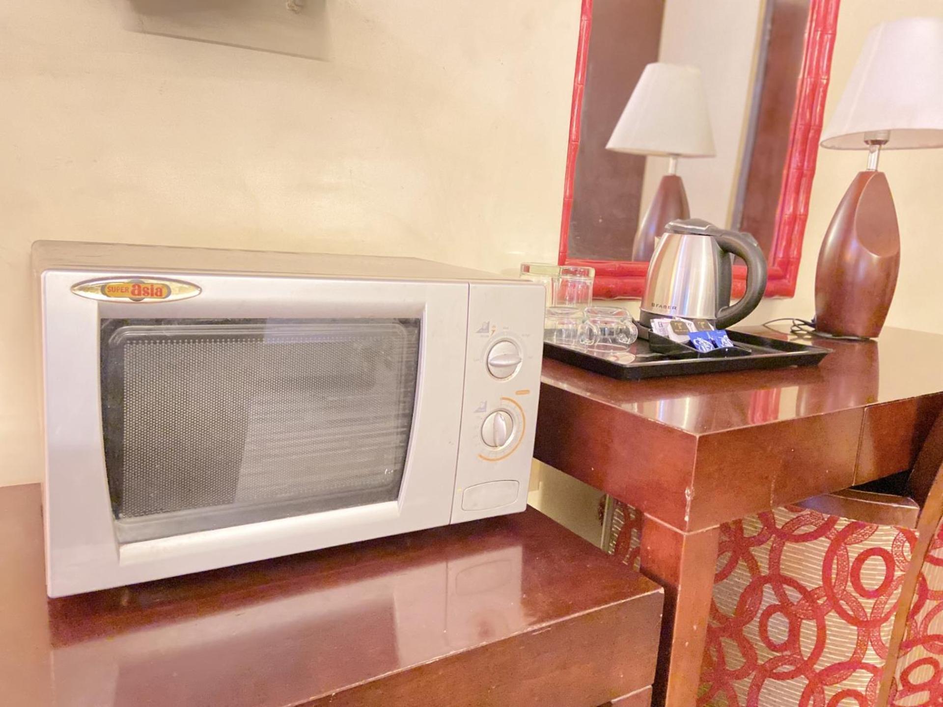 Astoria Hotel Калькутта Экстерьер фото