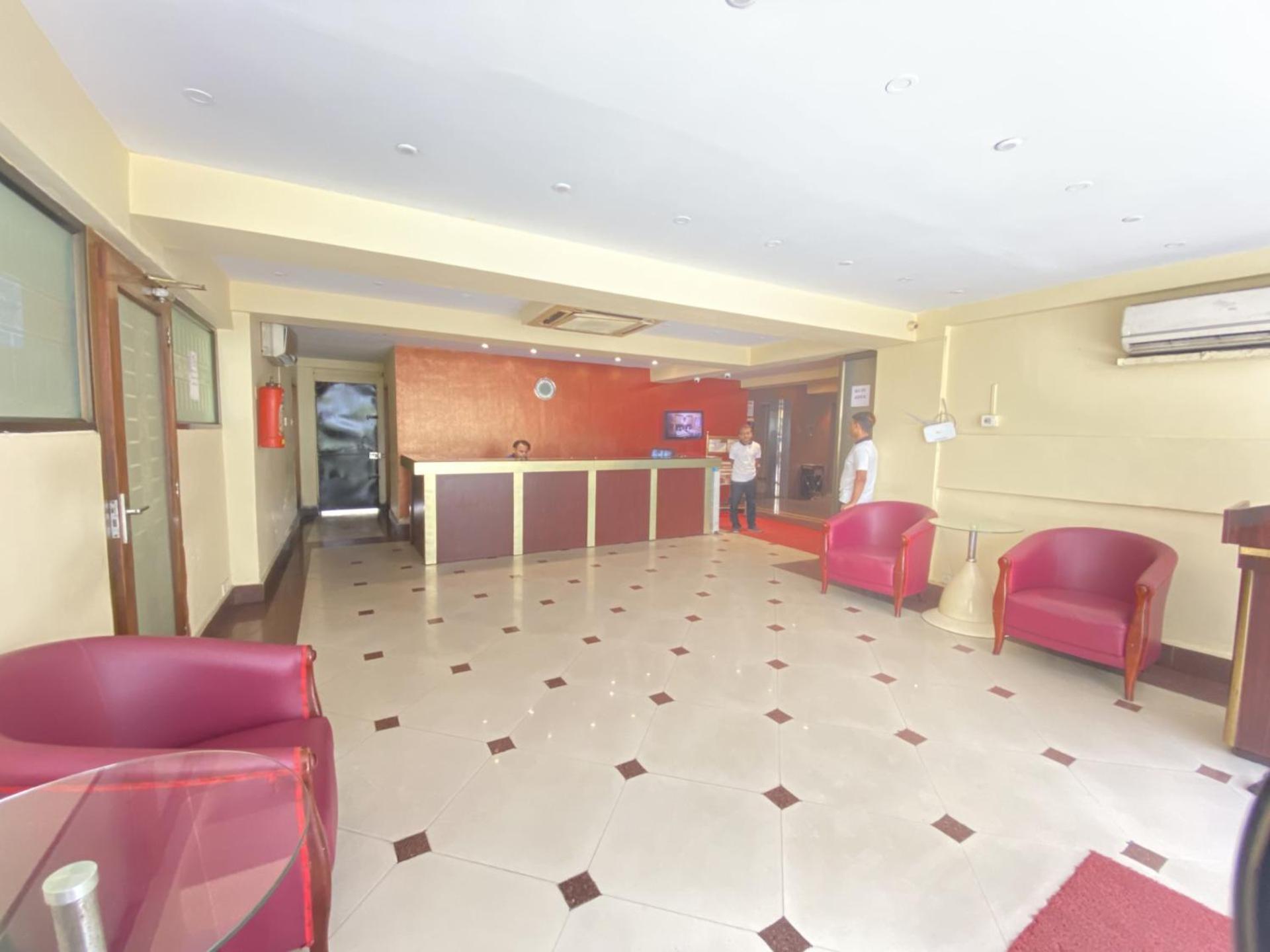 Astoria Hotel Калькутта Экстерьер фото